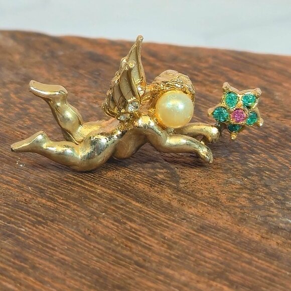Vintage Coro Angel Brooch Gold Tone Rhinestone Flower - Picture 1 of 8